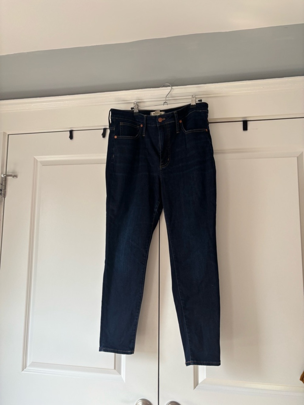 Madewell Skinny Jeans in Dark Blue Denim